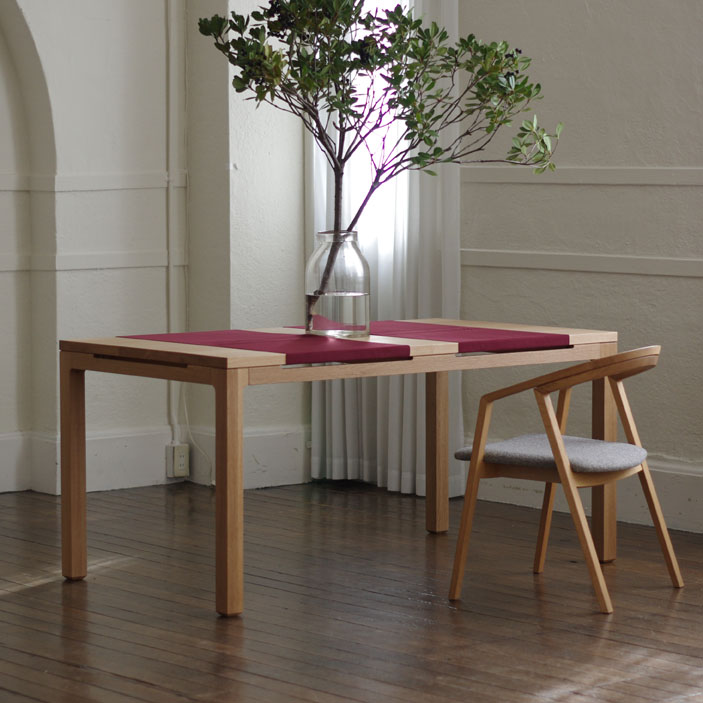 LISE Dining Table（LUFT design）