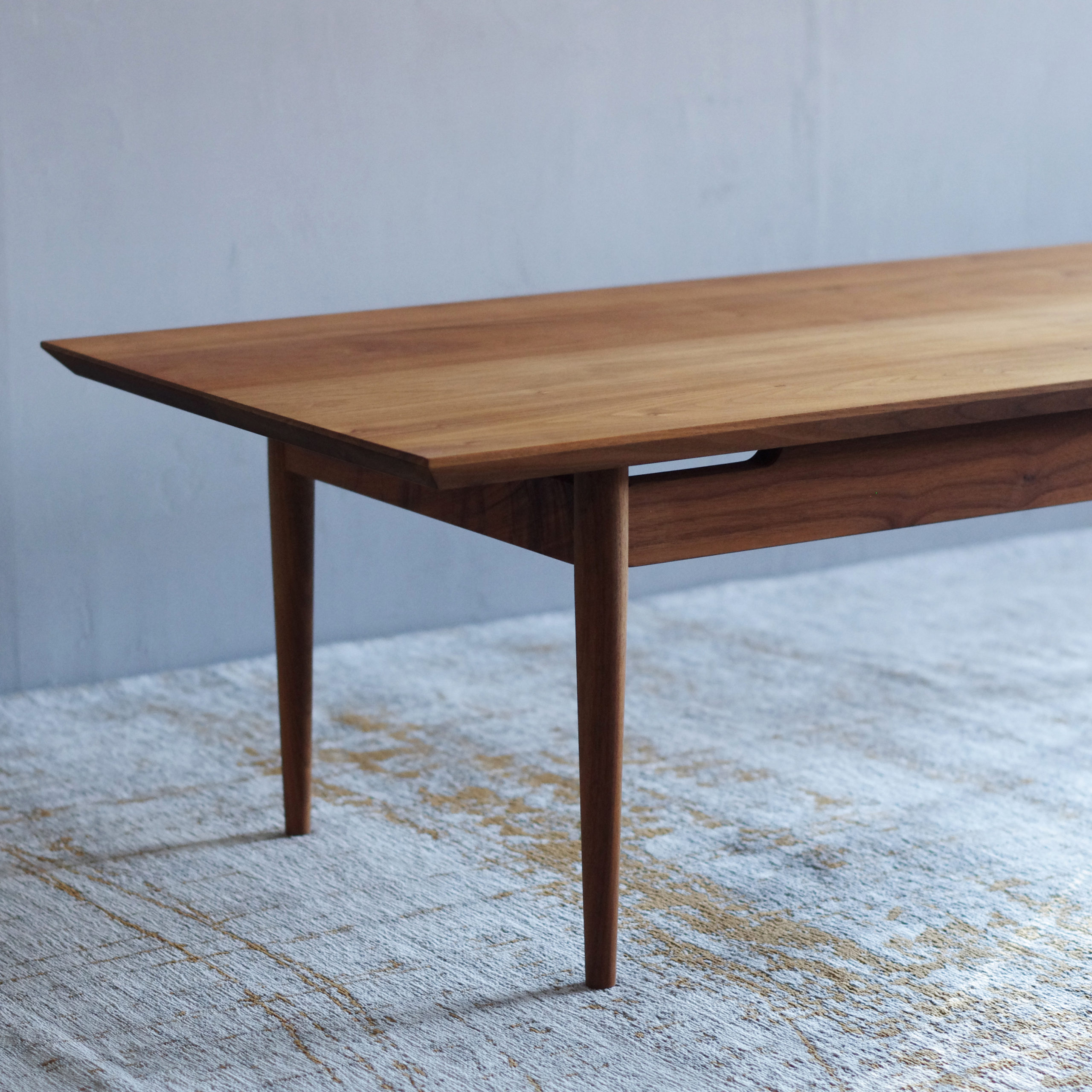 FRITH Living Table（LUFT design）*展示中